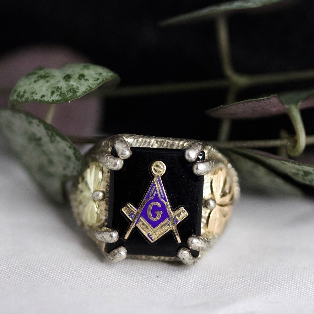 Sterling Silver Masonic Ring Black Hills Gold Onyx Blue Enamel Signet Size 8